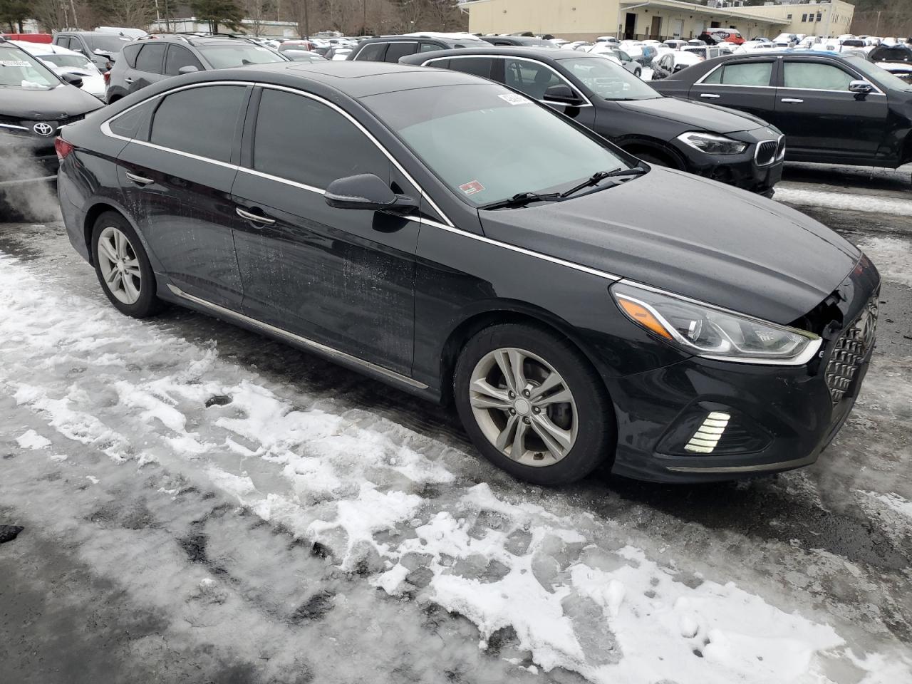 2018 Hyundai Sonata VIN 5NPE34AF8JH713904 Copart auction photo, front end damage thumbnail 4