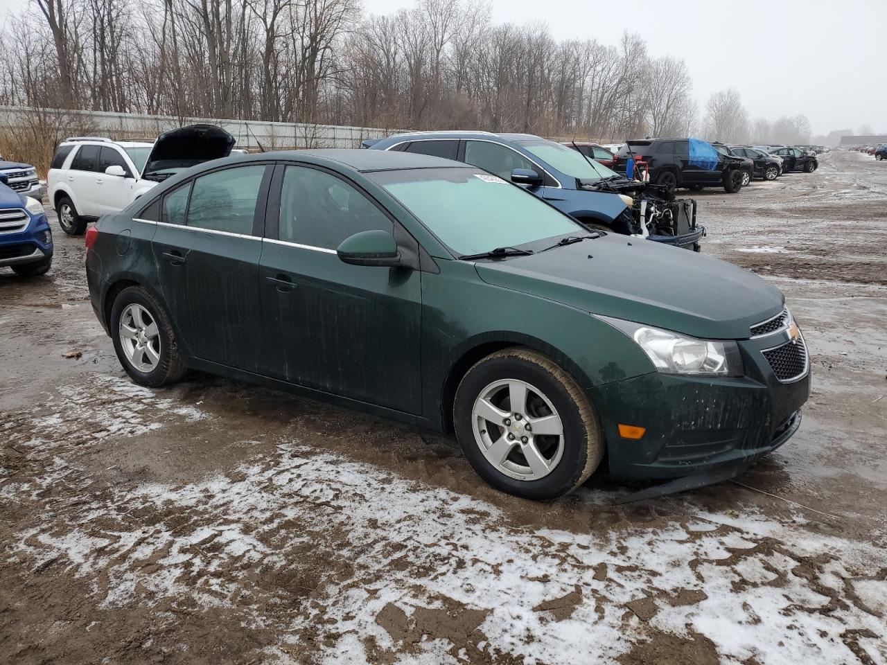 2014 Chevrolet Cruze VIN 1G1PC5SB4E7403035 Copart auction photo, front end / side damage thumbnail 4