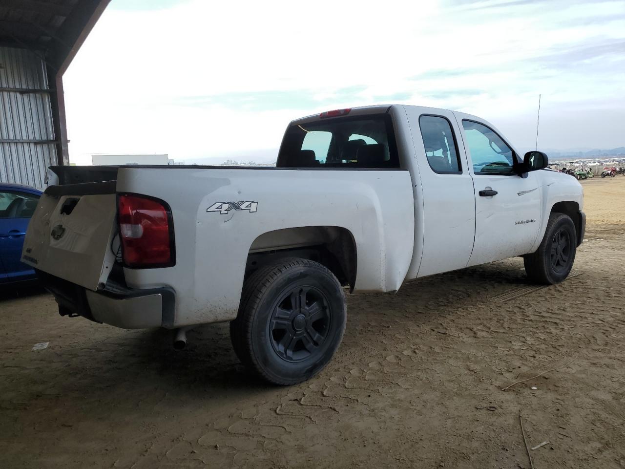 2010 Chevrolet Silverado VIN 1GCSKPE36AZ232971 Copart auction photo, rear end / side damage thumbnail 3