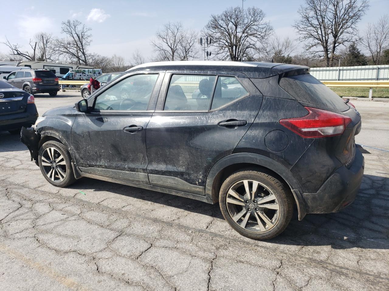 2020 Nissan Kicks VIN 3N1CP5CV6LL485252 Copart auction photo, front end / hail damage thumbnail 2