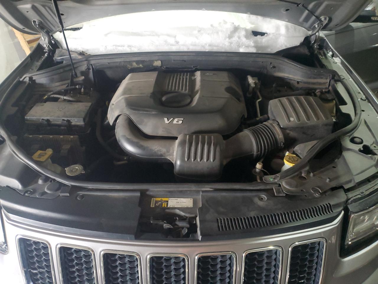 2015 Jeep Grand Cherokee VIN 1C4RJFCG7FC613773 Copart auction photo, mechanical / normal wear damage thumbnail 12