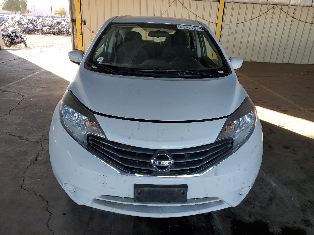 2016 Nissan Versa VIN 3N1CE2CP9GL358748 Copart auction photo, side / rear end damage thumbnail 5