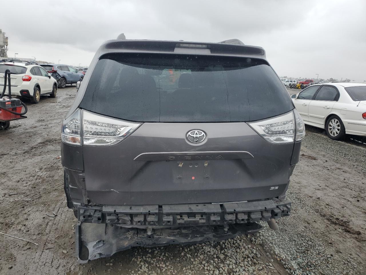 2014 Toyota Sienna VIN 5TDXK3DC3ES470042 Copart auction photo, rear end damage thumbnail 6