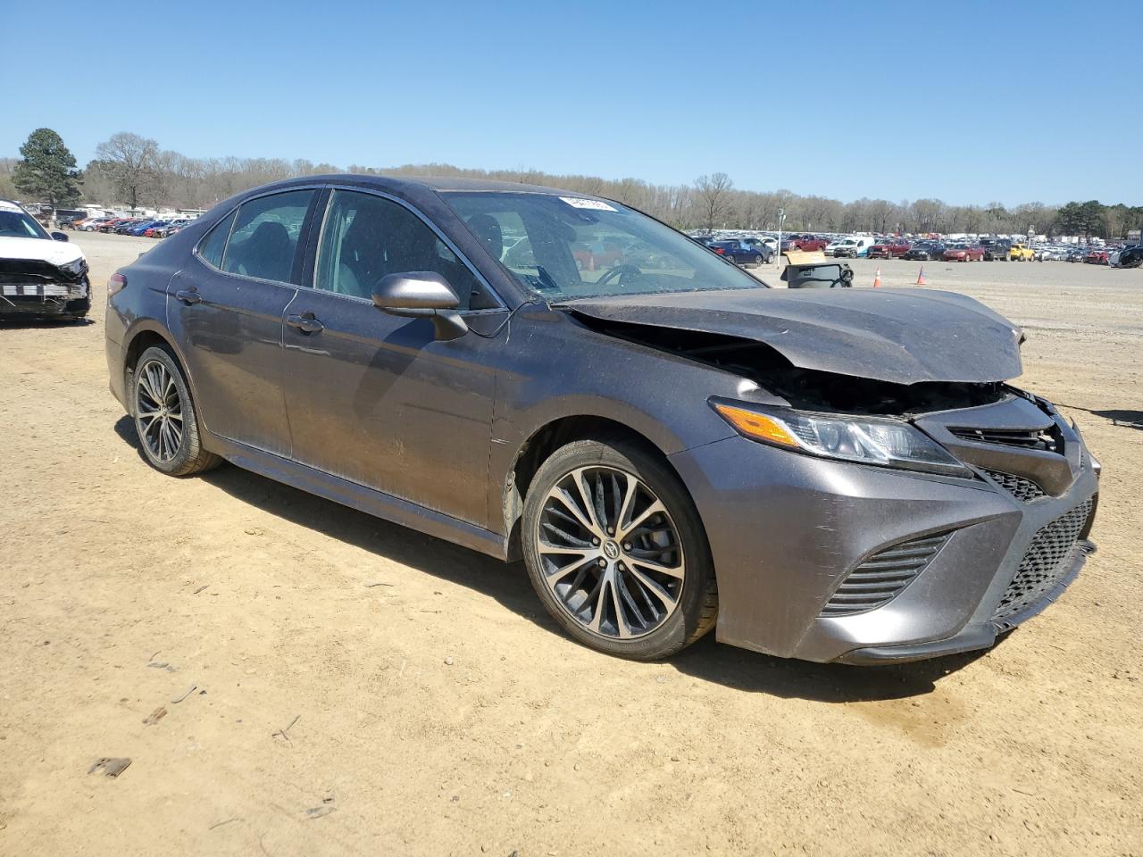 2019 Toyota Camry VIN 4T1B11HK5KU253243 Copart auction photo, front end / minor dent/scratches damage thumbnail 4