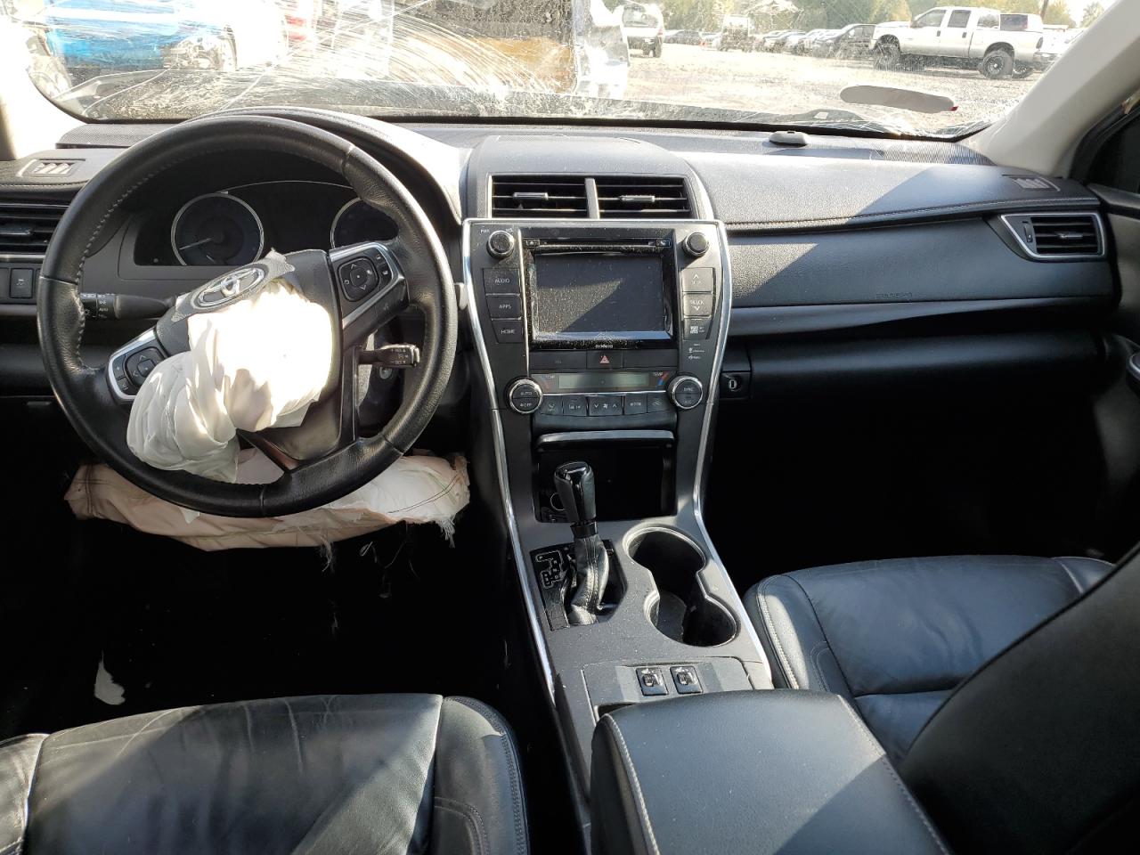 2016 Toyota Camry VIN 4T4BF1FK6GR518821 Copart auction photo, front end / rear end damage thumbnail 8