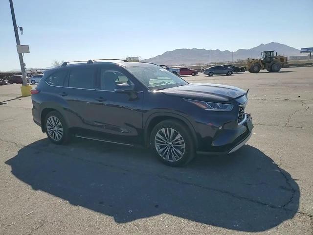2021 Toyota Highlander VIN 5TDFZRBH2MS119341 Copart auction photo, front end damage thumbnail 12