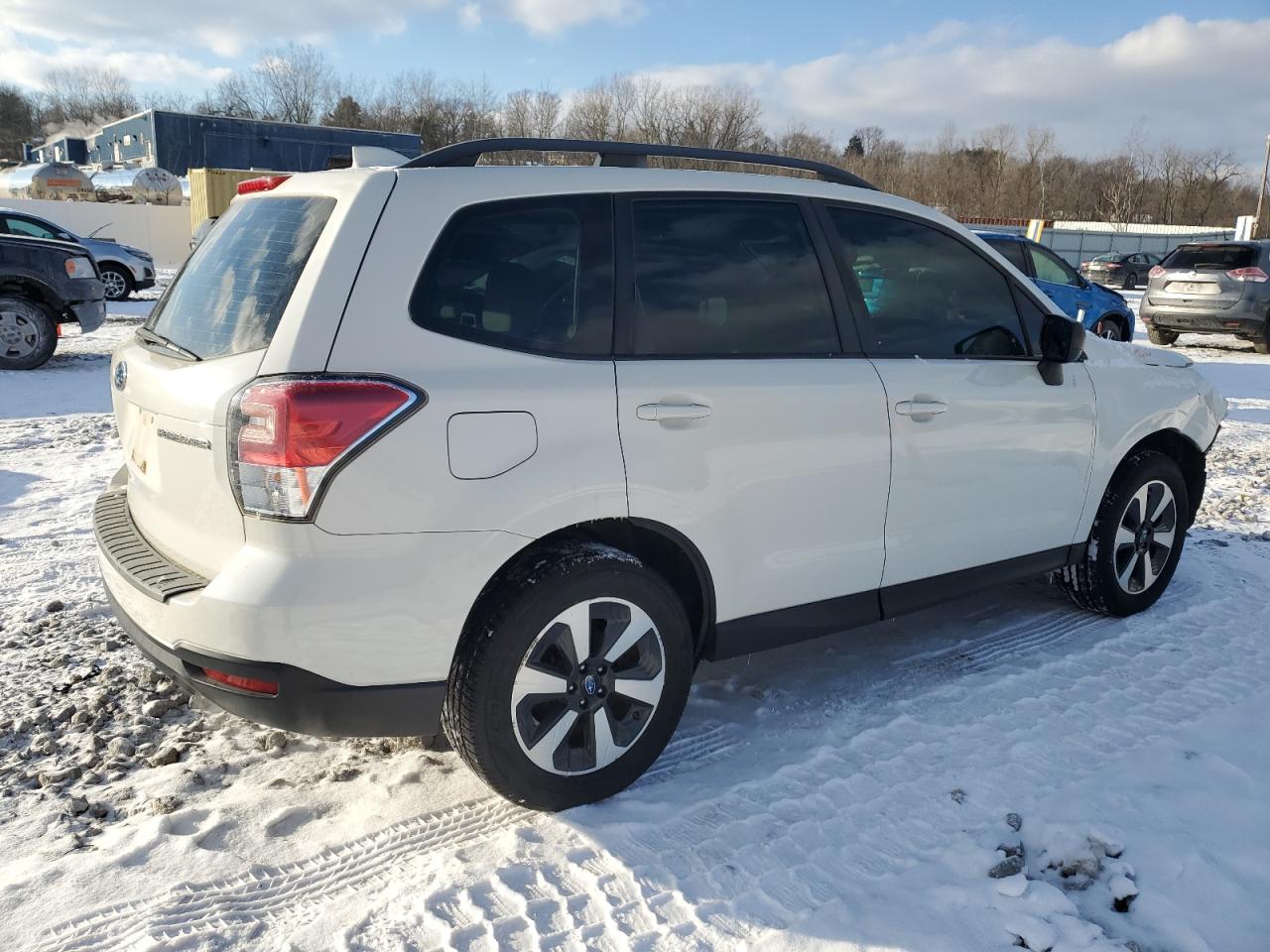 2018 Subaru Forester VIN JF2SJABC7JH400340 Copart auction photo, front end / undercarriage damage thumbnail 3