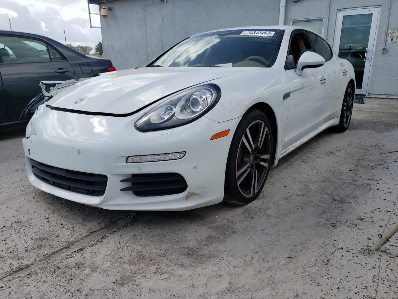 2016 Porsche Panamera VIN WP0AA2A72GL000731