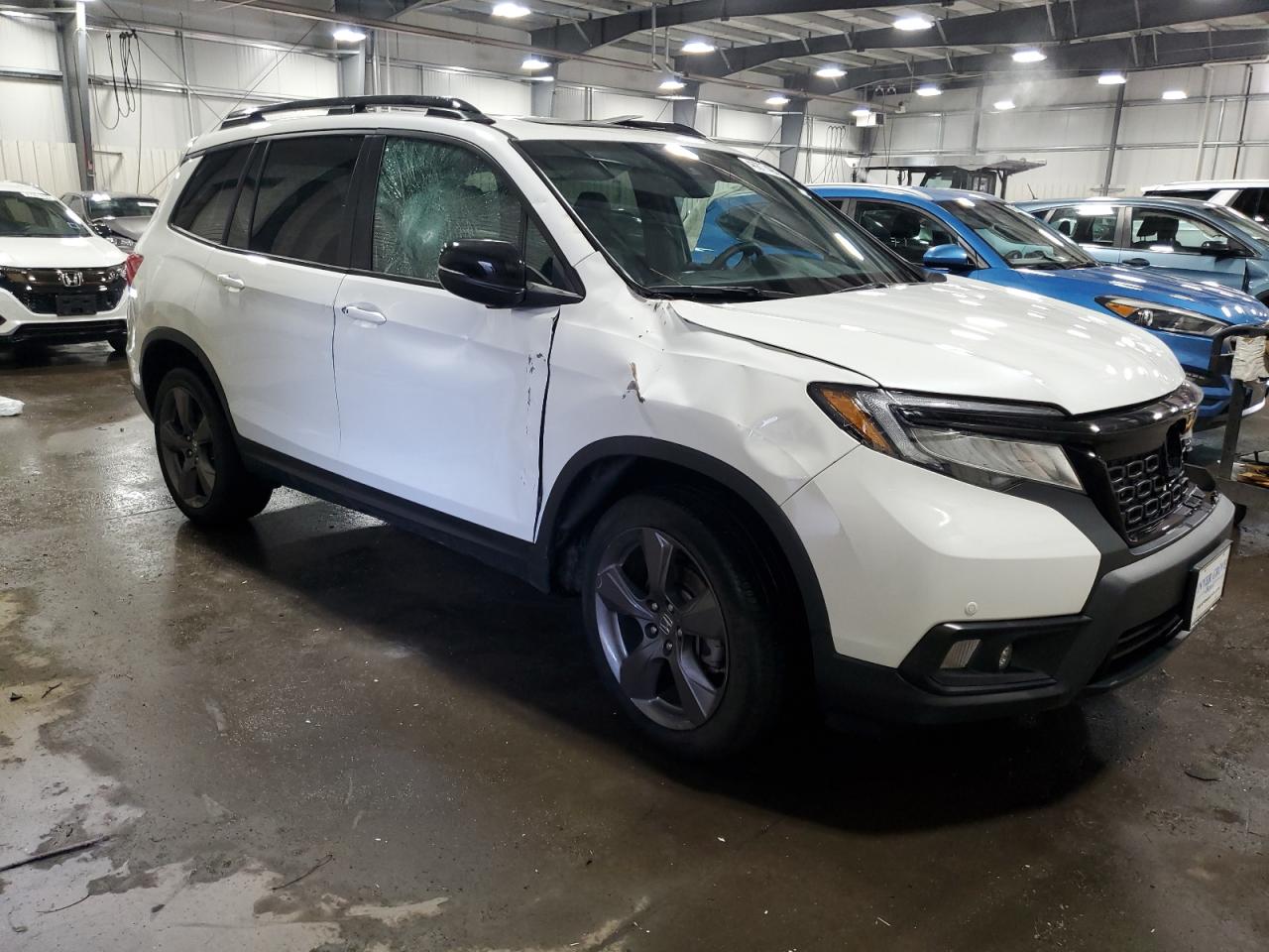 2020 Honda Passport VIN 5FNYF8H98LB000918 Copart auction photo, front end / side damage thumbnail 4