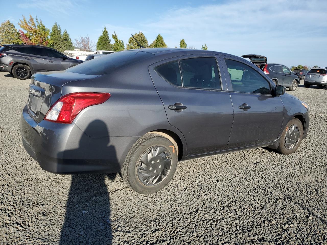 2019 Nissan Versa VIN 3N1CN7APXKL818928 Copart auction photo, front end / side damage thumbnail 3