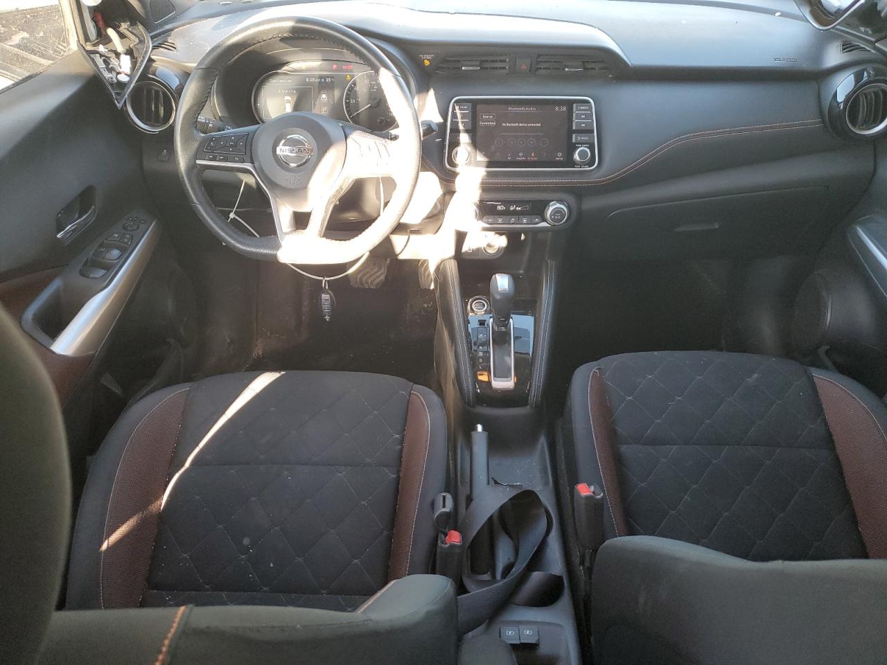 2019 Nissan Kicks VIN 3N1CP5CU0KL556824 Copart auction photo, rollover damage thumbnail 8