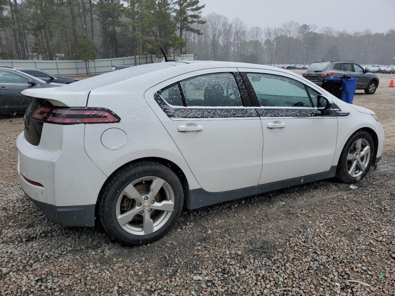 2012 Chevrolet Volt VIN 1G1RD6E42CU102383 Copart auction photo, minor dent/scratches damage thumbnail 3