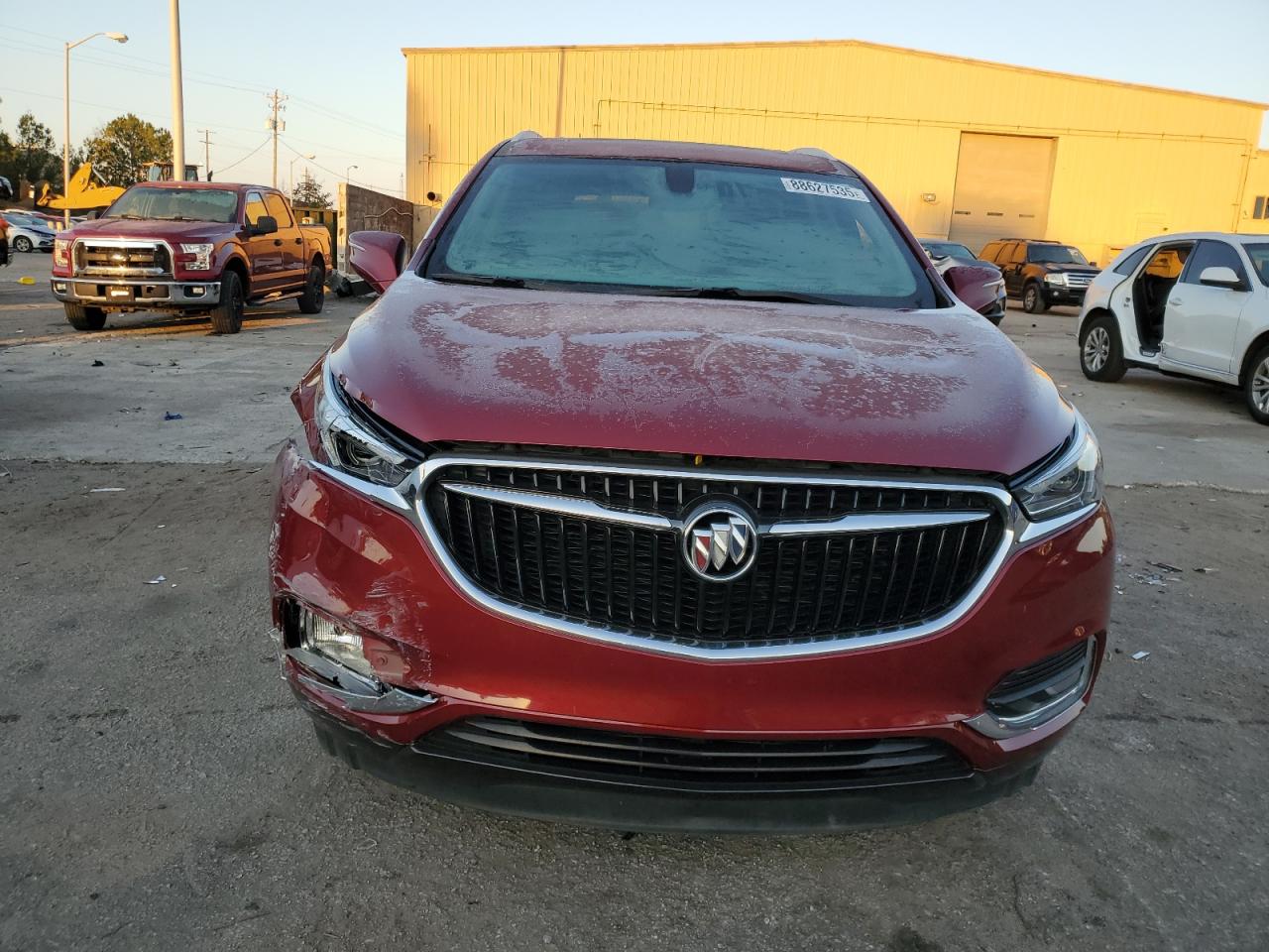 2018 Buick Enclave VIN 5GAERBKW3JJ257935 Copart auction photo, front end damage thumbnail 5