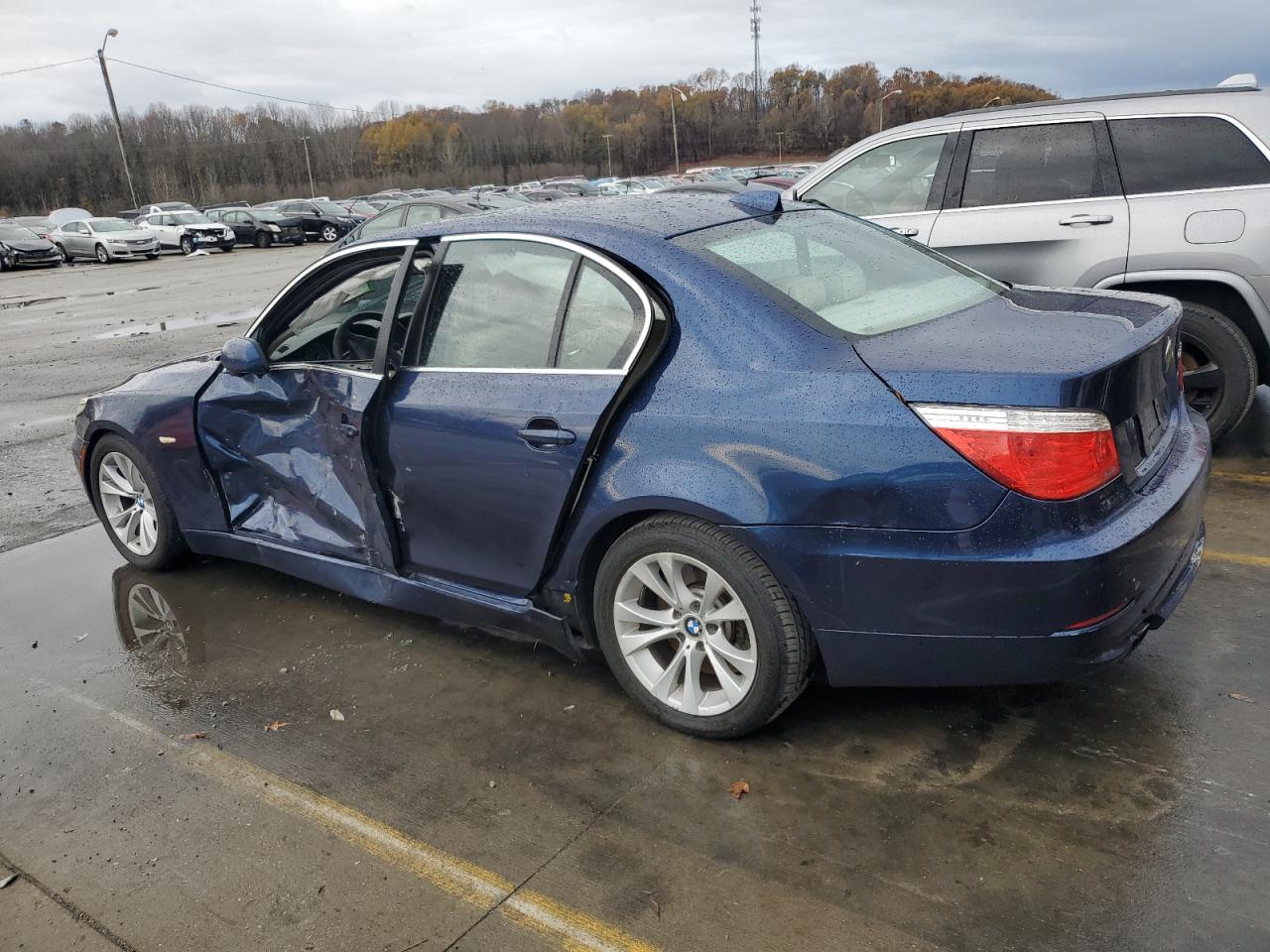 2009 BMW 5er VIN WBANW13509CK93456 Copart auction photo, side damage thumbnail 2