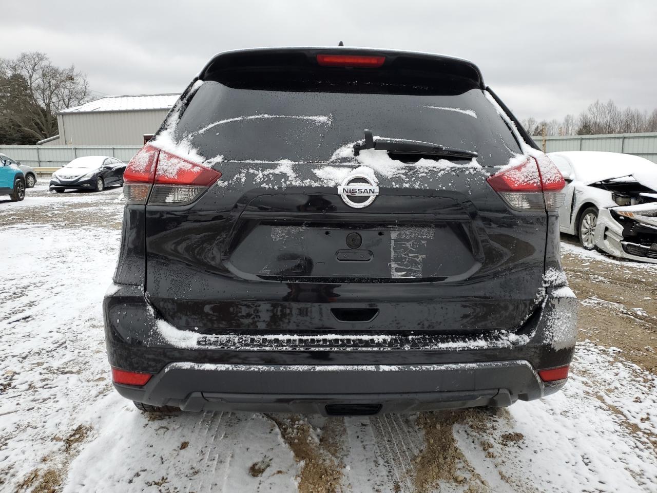 2017 Nissan Rogue VIN 5N1AT2MV9HC798355 Copart auction photo, front end / side damage thumbnail 6