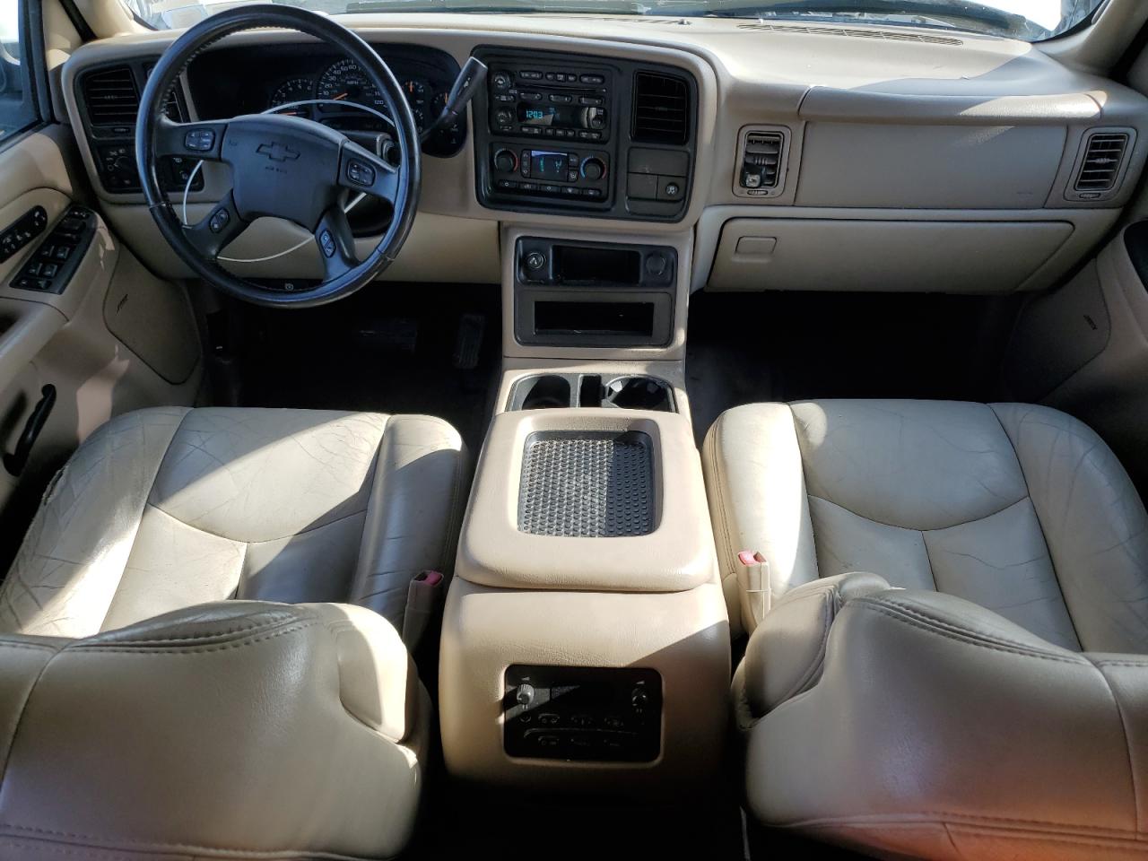2005 Chevrolet Tahoe VIN 1GNEK13T85J206364 Copart auction photo, rear end / front end damage thumbnail 8