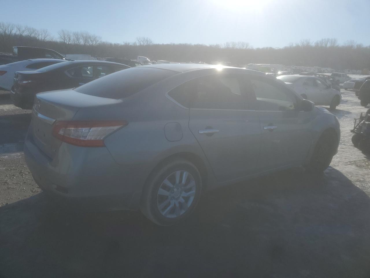 2013 Nissan Sentra VIN 3N1AB7AP2DL769338 Copart auction photo, front end damage thumbnail 3