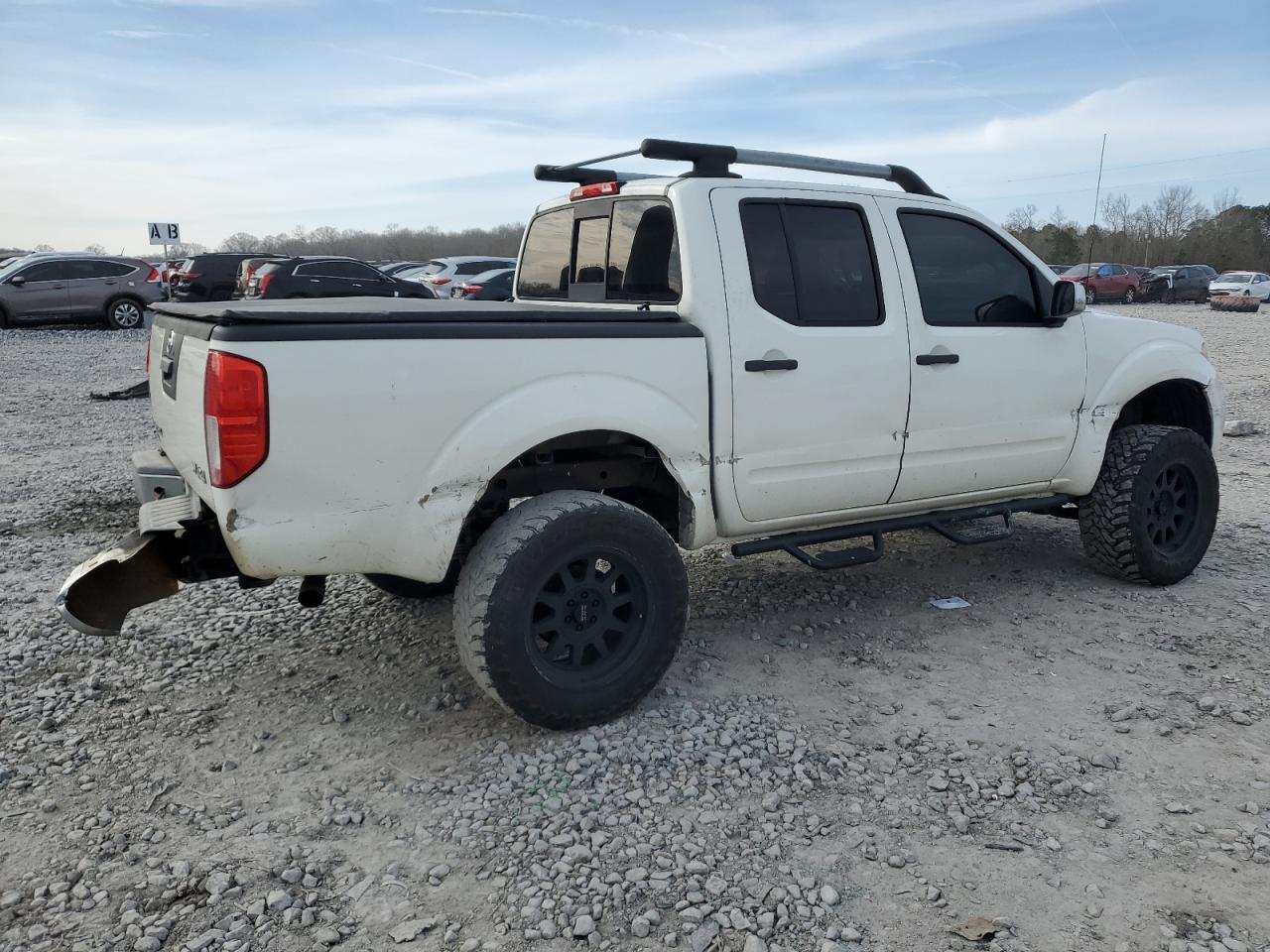 2014 Nissan Navara (Frontier) VIN 1N6AD0EV8EN707092 Copart auction photo, front end / rear end damage thumbnail 3