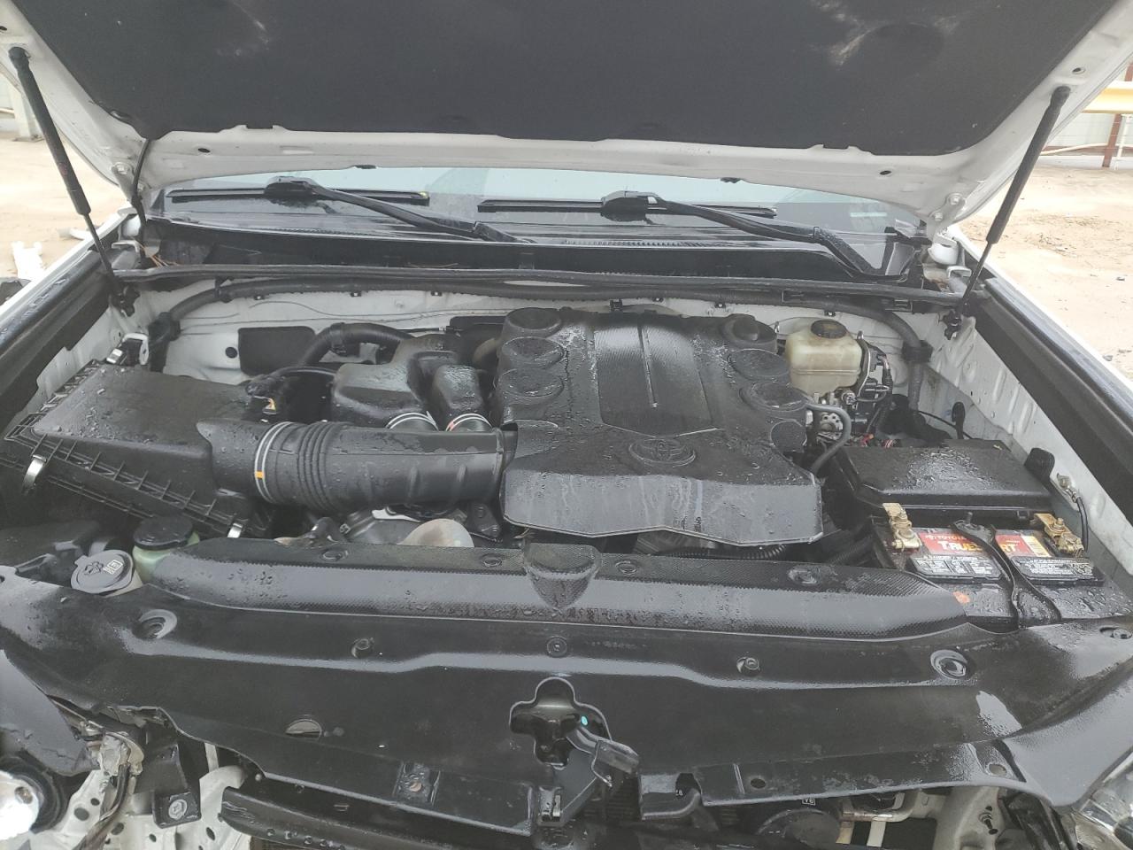 2018 Toyota 4Runner VIN JTEBU5JR1J5593231 Copart auction photo, front end damage thumbnail 12