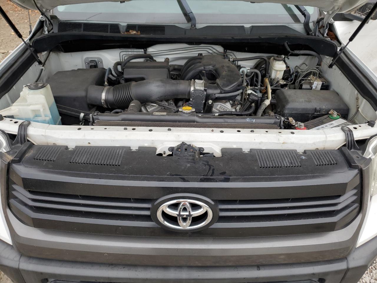 2014 Toyota Tundra VIN 5TFRU5F19EX030895 Copart auction photo, side / front end damage thumbnail 11