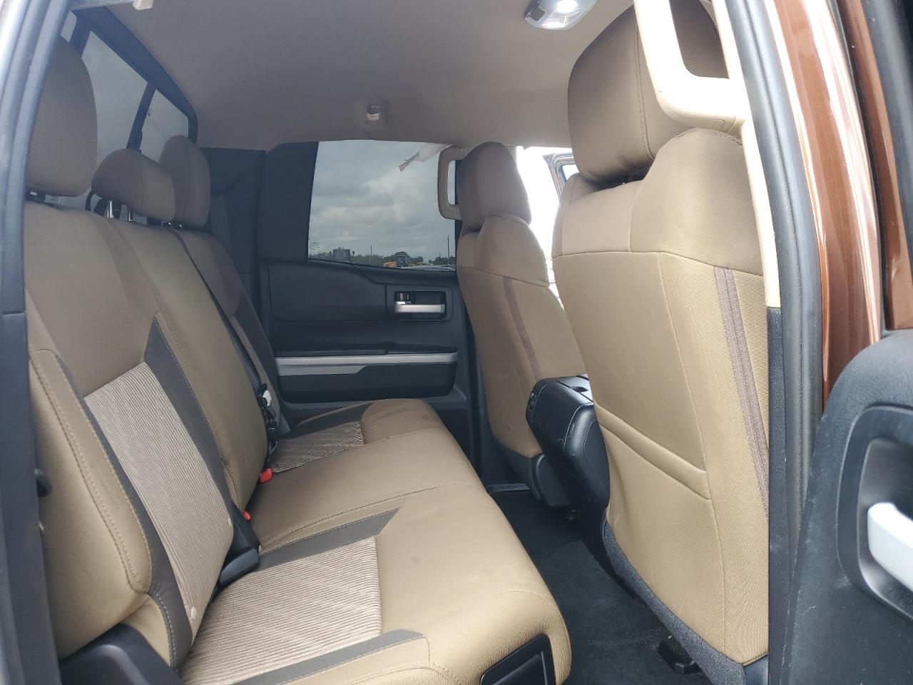2017 Toyota Tundra VIN 5TFRW5F11HX217532 Copart auction photo, front end damage thumbnail 10