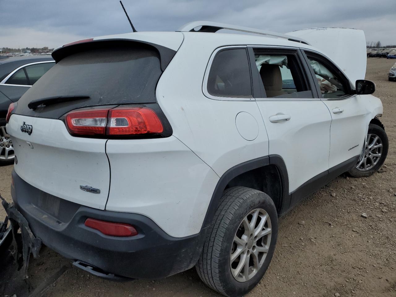 2015 Jeep Grand Cherokee VIN 1C4PJLCB9FW612245 Copart auction photo, front end / side damage thumbnail 3