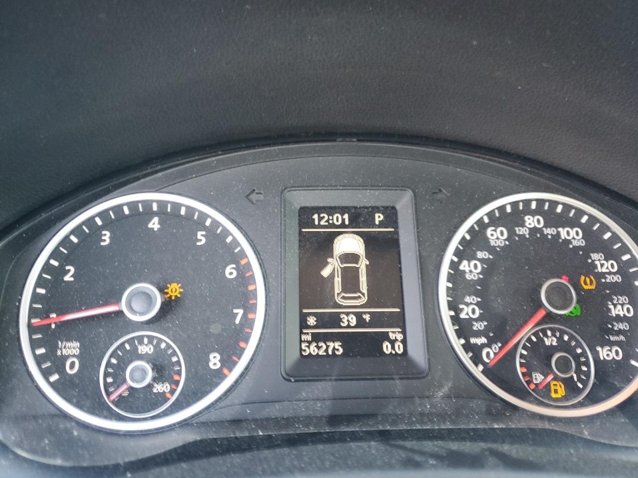 2018 Volkswagen Tiguan VIN WVGAV7AX5JK003763 Copart auction photo, front end / rear end damage thumbnail 9