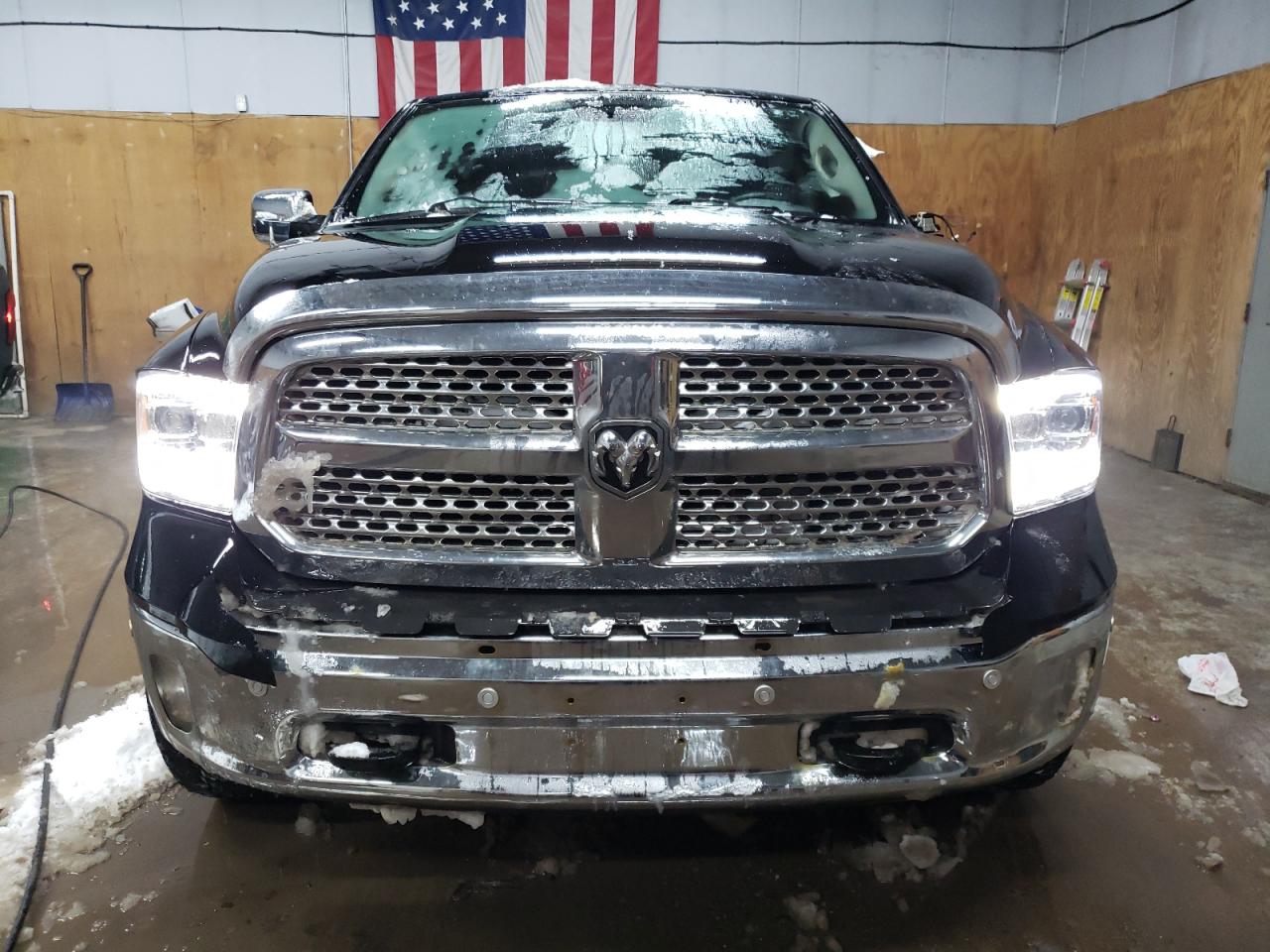 2015 RAM 1500 VIN 1C6RR7NT5FS568788 Copart auction photo, front end / minor dent/scratches damage thumbnail 5