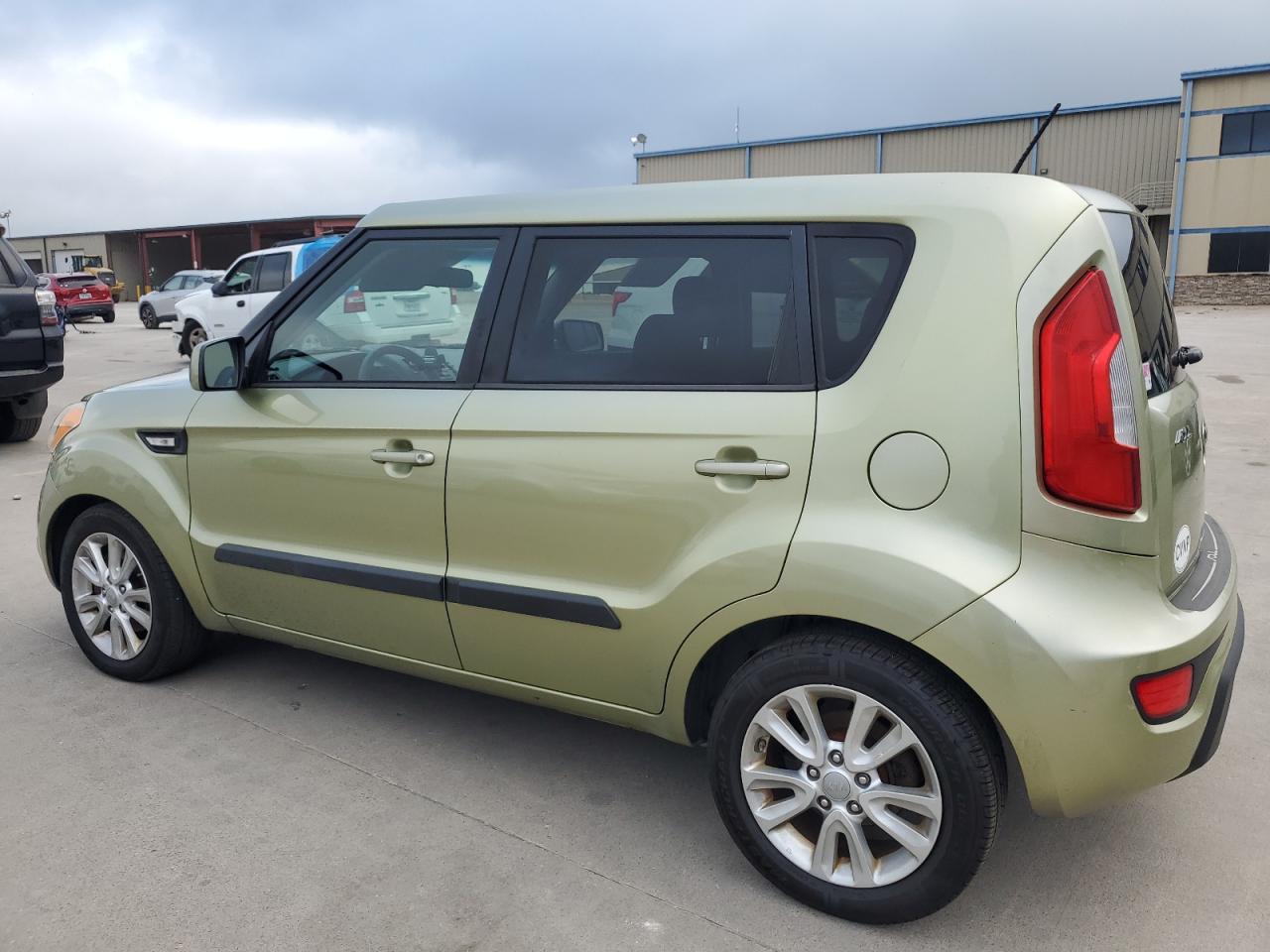2013 KIA Soul VIN KNDJT2A52D7579331 Copart auction photo, front end / minor dent/scratches damage thumbnail 2