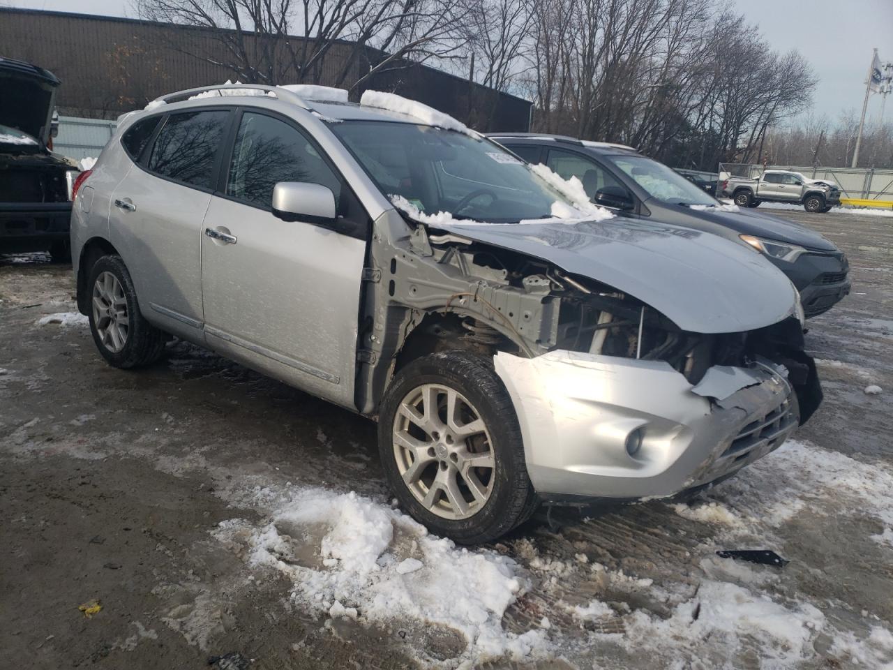 2012 Nissan Rogue VIN JN8AS5MV8CW396542 Copart auction photo, front end / minor dent/scratches damage thumbnail 4