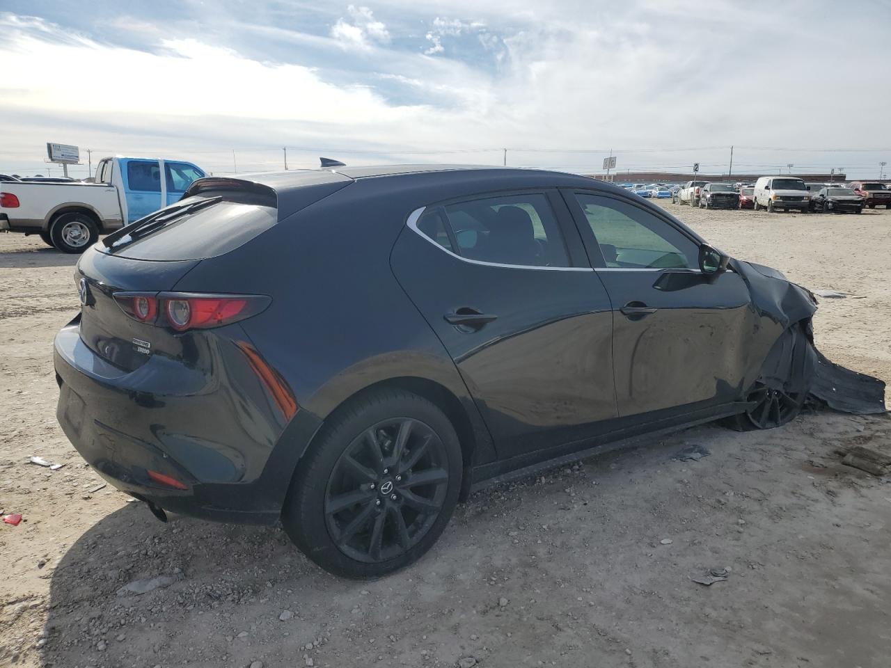2021 Mazda 3 VIN JM1BPBJY5M1312710 Copart auction photo, front end / minor dent/scratches damage thumbnail 3
