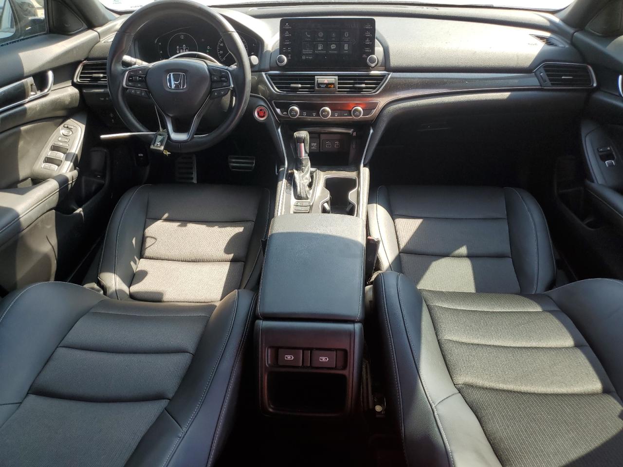 2022 Honda Accord VIN 1HGCV1F33NA073047 Copart auction photo, rear end damage thumbnail 8
