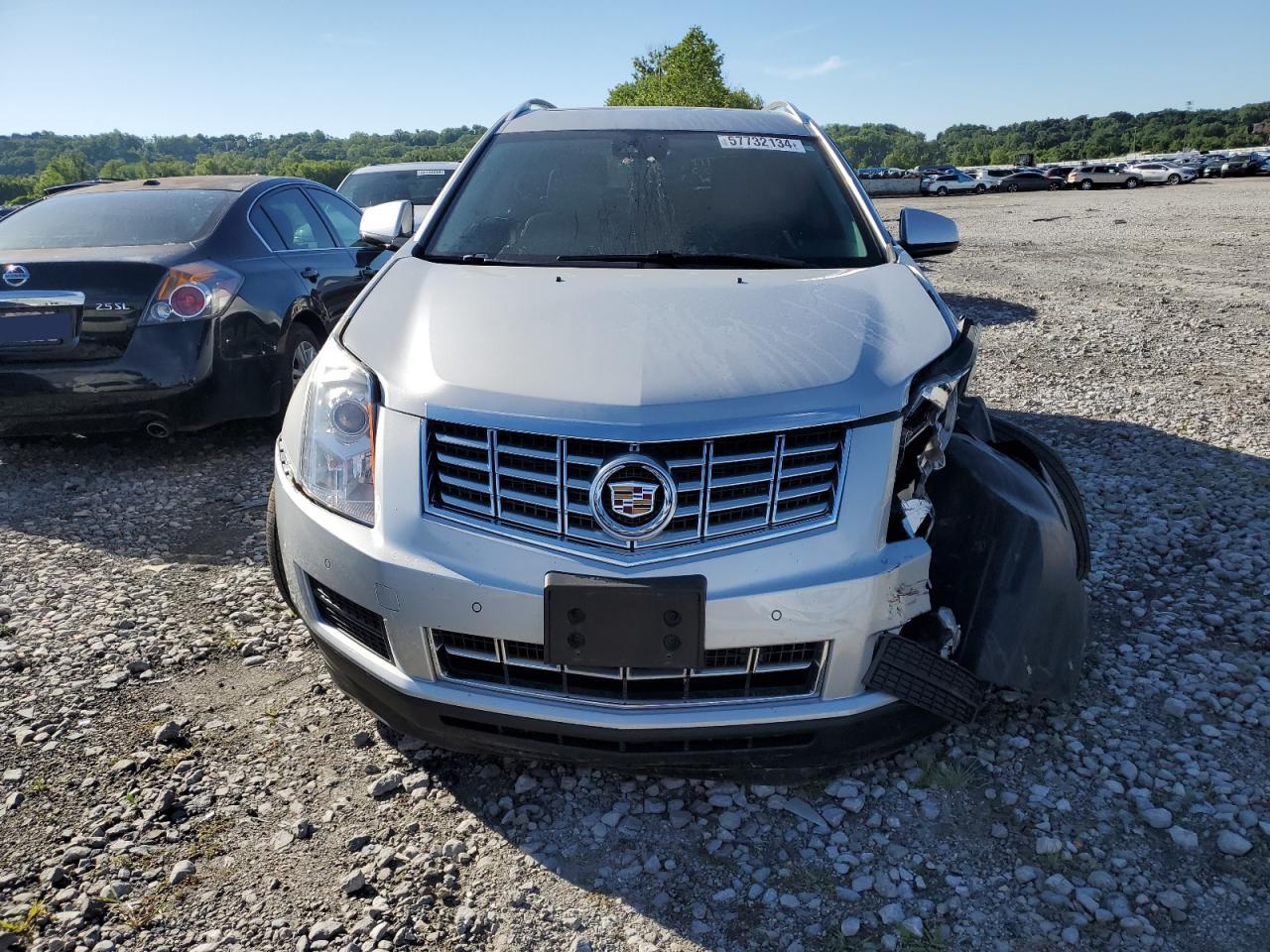 2015 Cadillac SRX VIN 3GYFNEE37FS588390 Copart auction photo, front end / rear end damage thumbnail 5