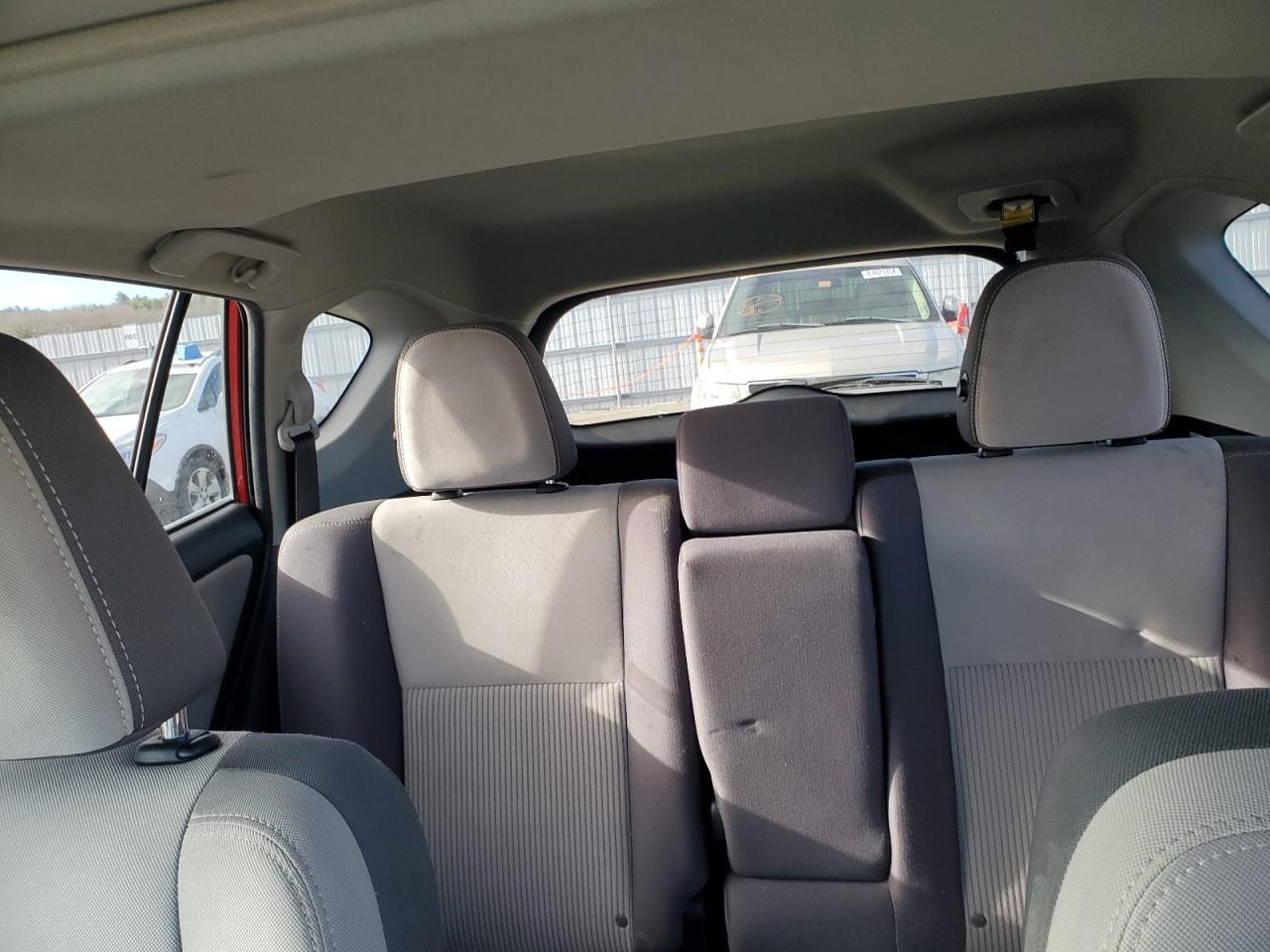 2015 Toyota RAV 4 VIN 2T3RFREV3FW262422 Copart auction photo, front end damage thumbnail 10