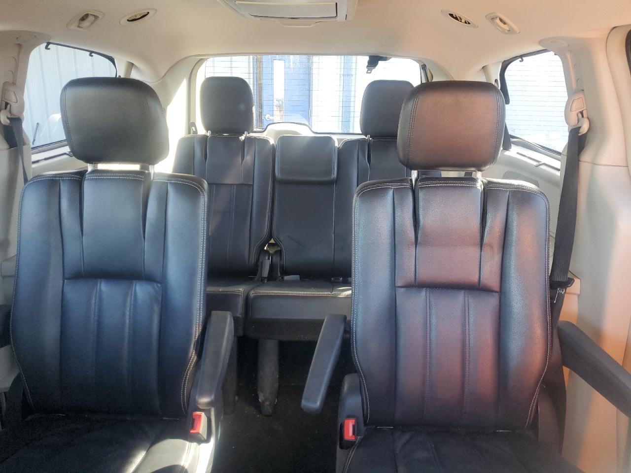 2012 Chrysler Town & Country VIN 2C4RC1CG3CR168612 Copart auction photo, front end damage thumbnail 10