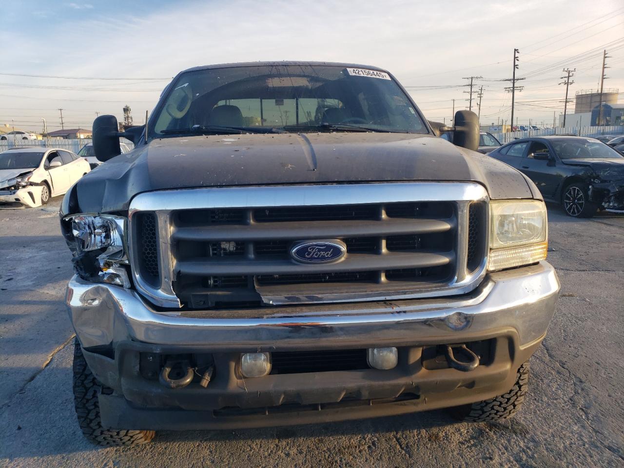 2003 Ford F250 VIN 1FTNW21P83EC71455 Copart auction photo, vandalism / front end damage thumbnail 5