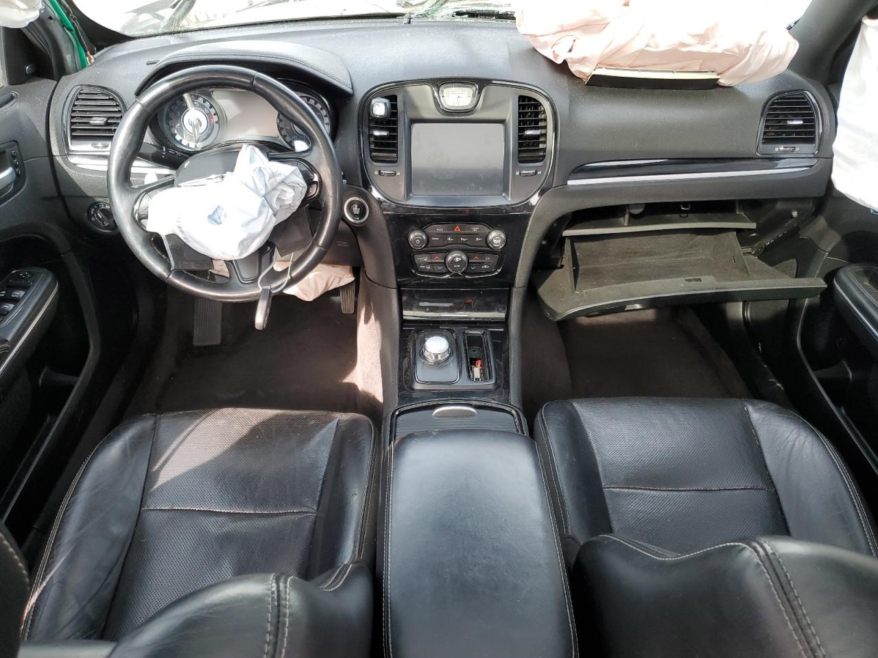 2018 Chrysler 300 VIN 2C3CCAGG8JH300481 Copart auction photo, front end / side damage thumbnail 8