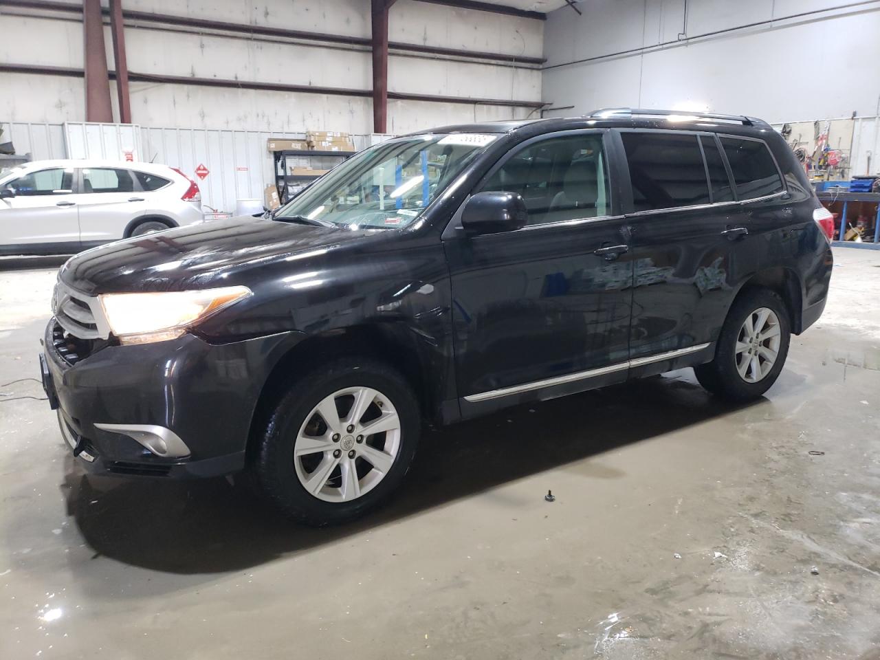 2013 Toyota Highlander VIN 5TDBK3EH8DS242573