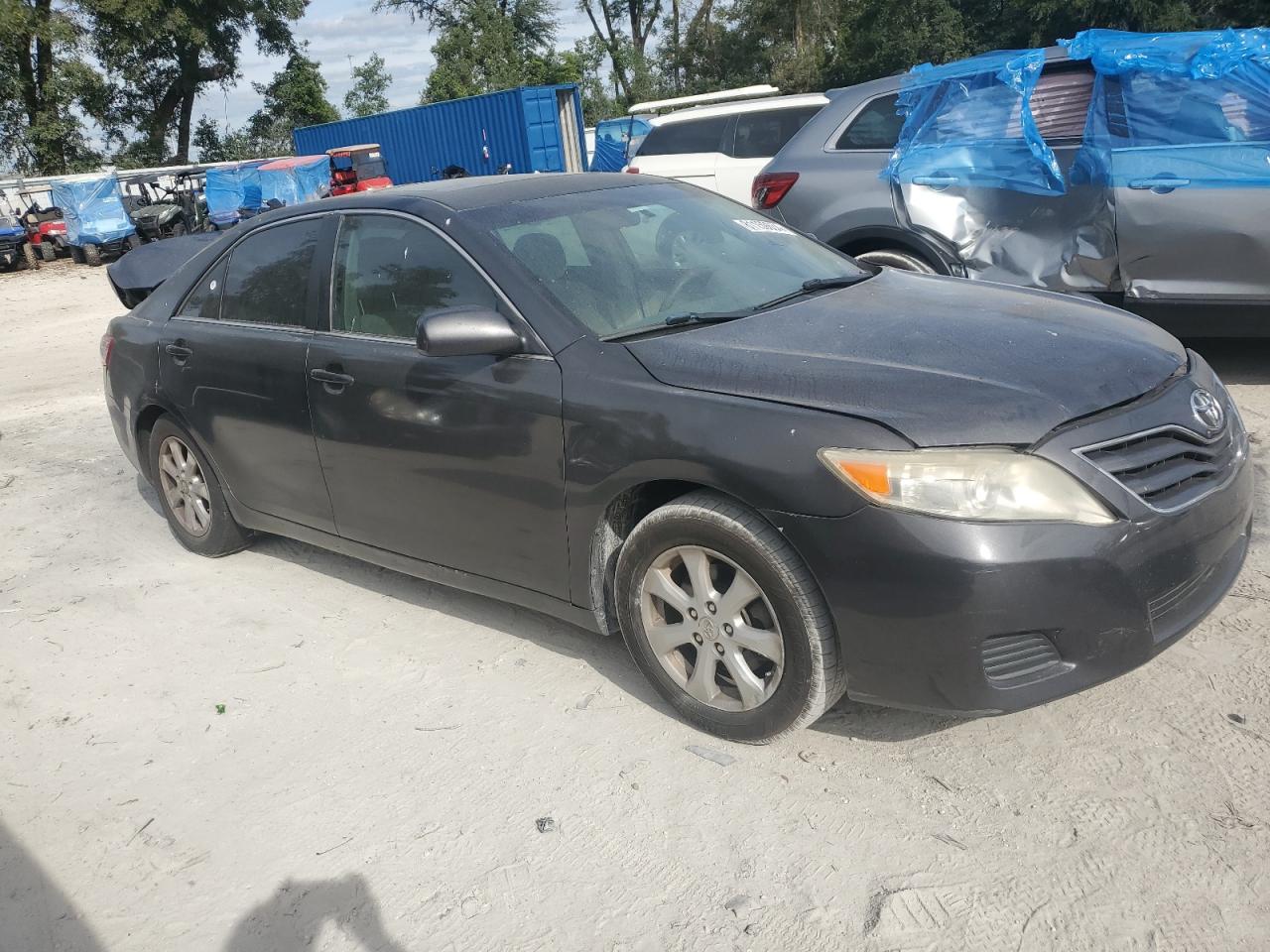 2011 Toyota Camry VIN 4T1BF3EK9BU197972 Copart auction photo, front end / rollover damage thumbnail 4