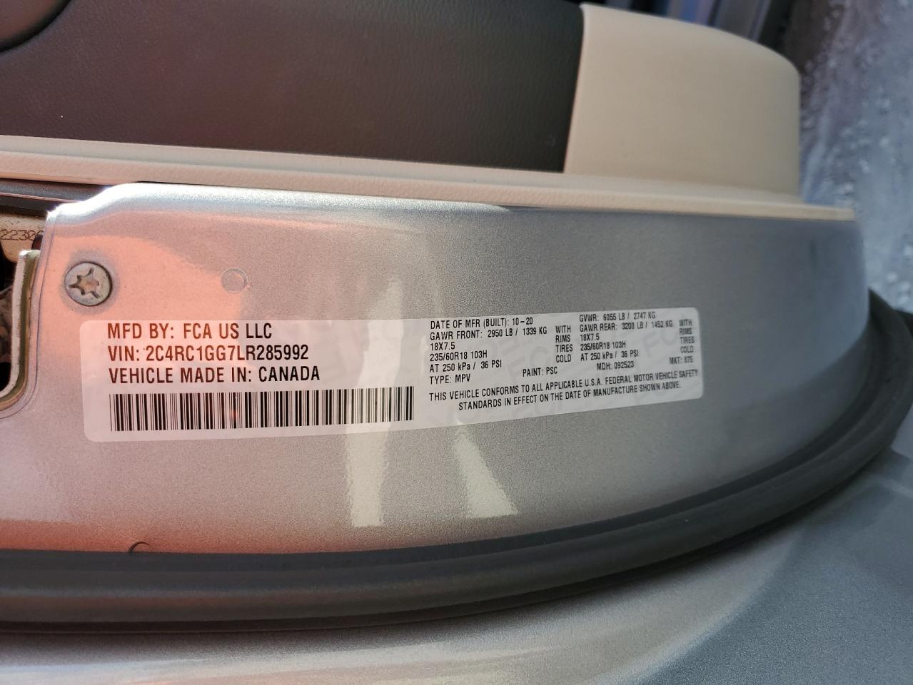 2020 Chrysler Pacifica VIN 2C4RC1GG7LR285992 Copart auction photo, front end damage thumbnail 15