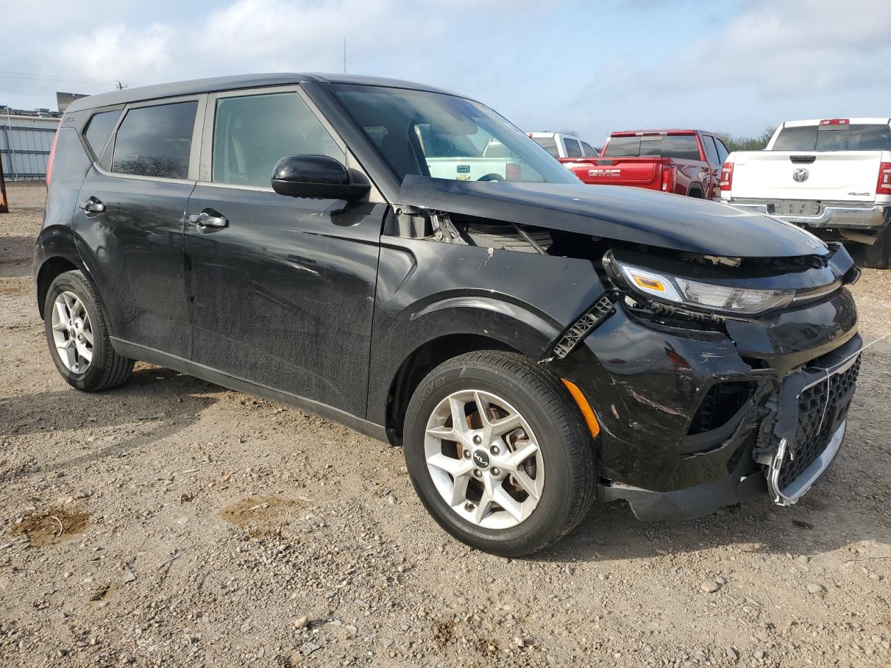 2022 KIA Soul VIN KNDJ23AU2N7160543 Copart auction photo, water/flood / front end damage thumbnail 4