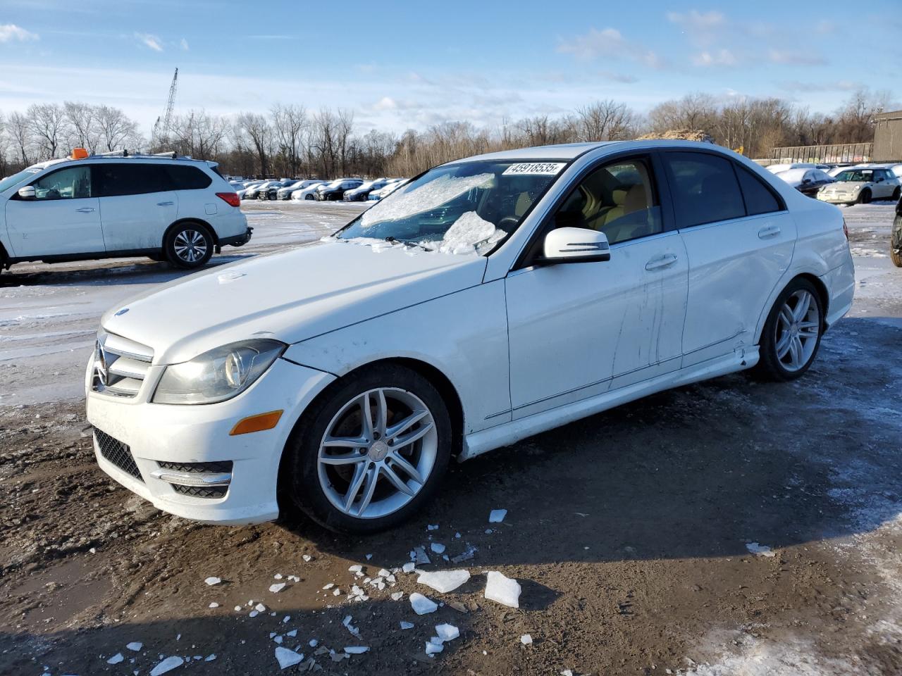 2013 Mercedes-Benz C-klasse VIN WDDGF4HBXDA787586 - Copart auction photo