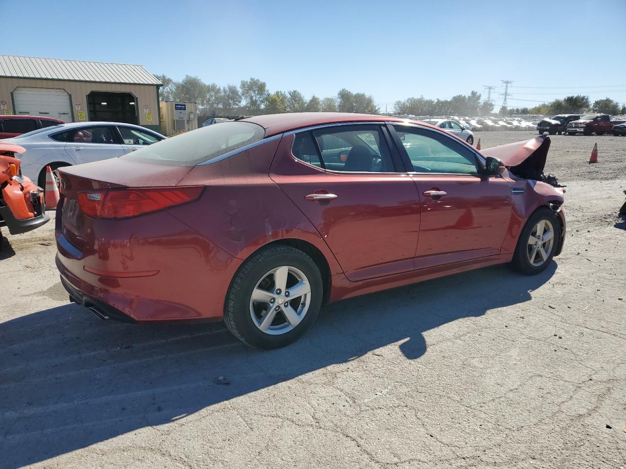 2015 KIA Optima VIN 5XXGM4A73FG468124 Copart auction photo, frame damage / front end damage thumbnail 3