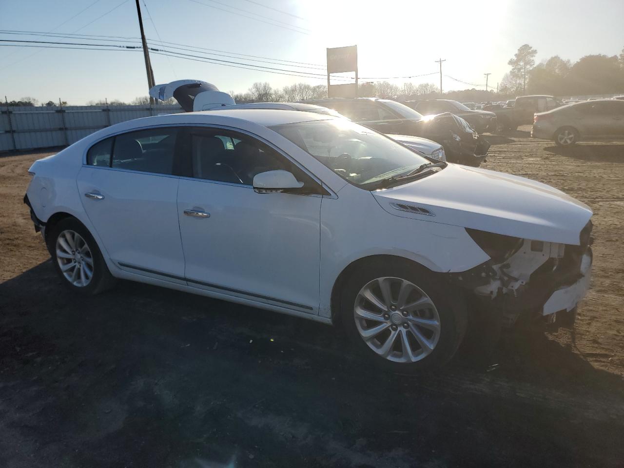 2015 Buick LaCrosse VIN 1G4GB5G38FF258645 Copart auction photo, front end / rear end damage thumbnail 4