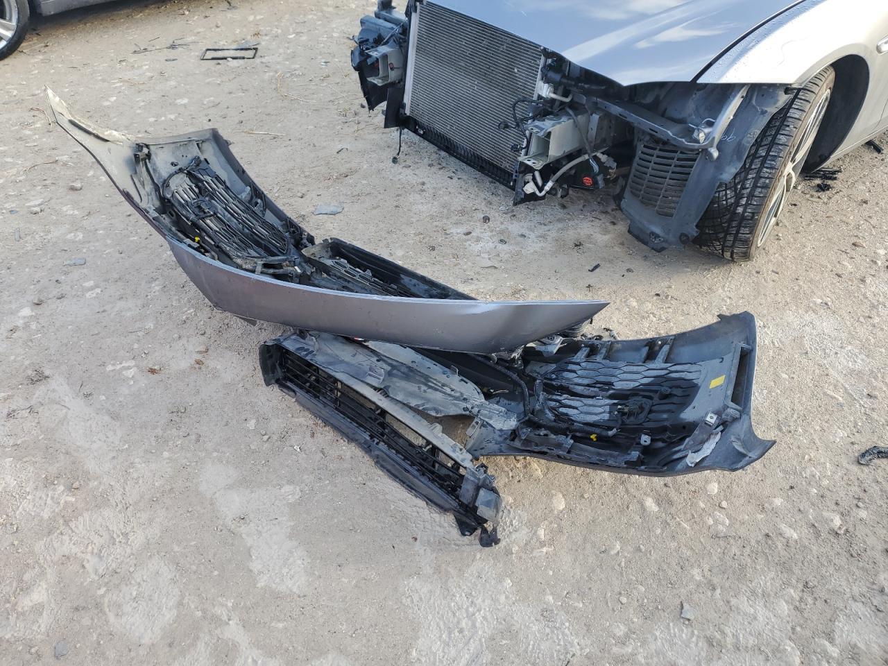 2020 Jaguar XE VIN SAJAE4FX1LCP63375 Copart auction photo, front end damage thumbnail 12