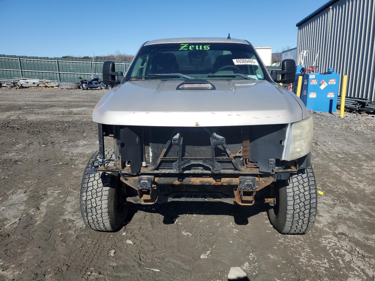 2008 Chevrolet Silverado VIN 1GCEK19J08E157317 Copart auction photo, front end / rear end damage thumbnail 5