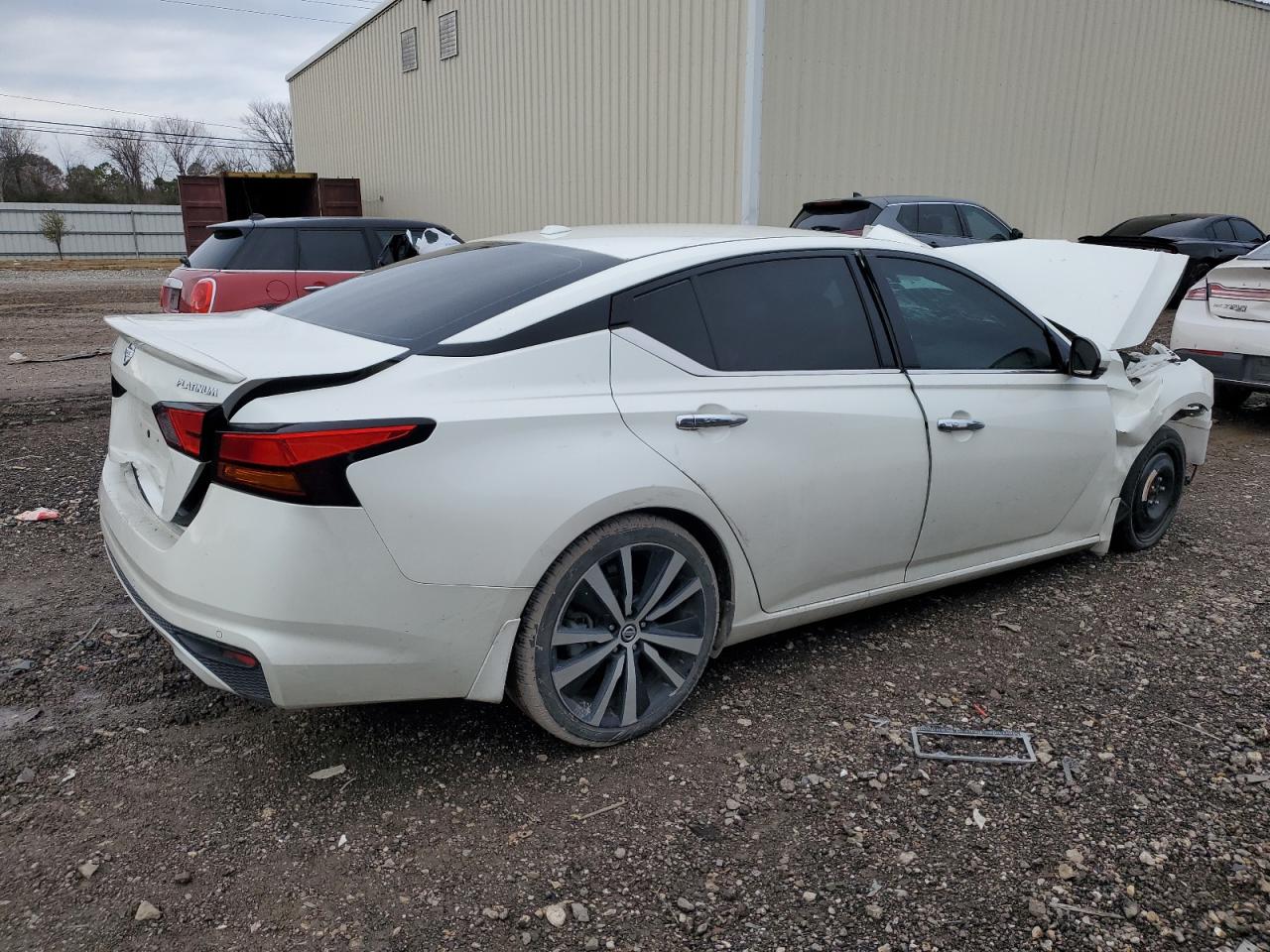 2020 Nissan Altima VIN 1N4BL4FV4LC125280 Copart auction photo, front end / rear end damage thumbnail 3