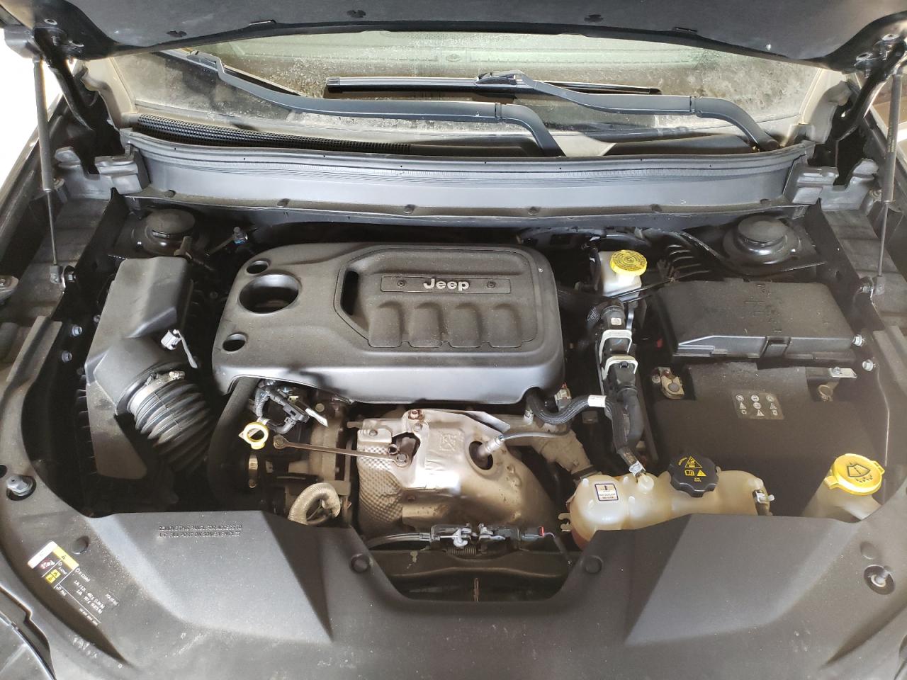 2019 Jeep Grand Cherokee VIN 1C4PJMDN4KD133803 Copart auction photo, rear end / side damage thumbnail 12