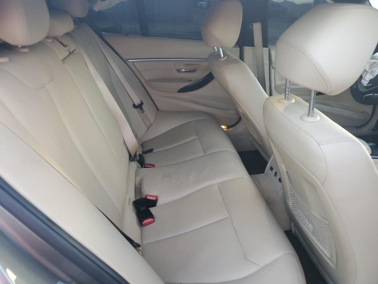 2016 BMW 3er VIN WBA8E3G56GNT80673 Copart auction photo, front end damage thumbnail 10