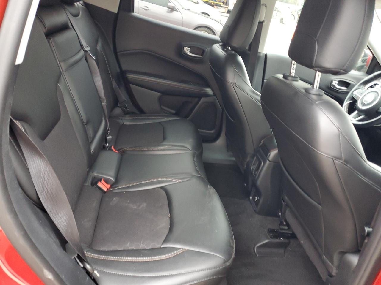 2018 Jeep Compass VIN 3C4NJDBB8JT233010 Copart auction photo, front end damage thumbnail 12